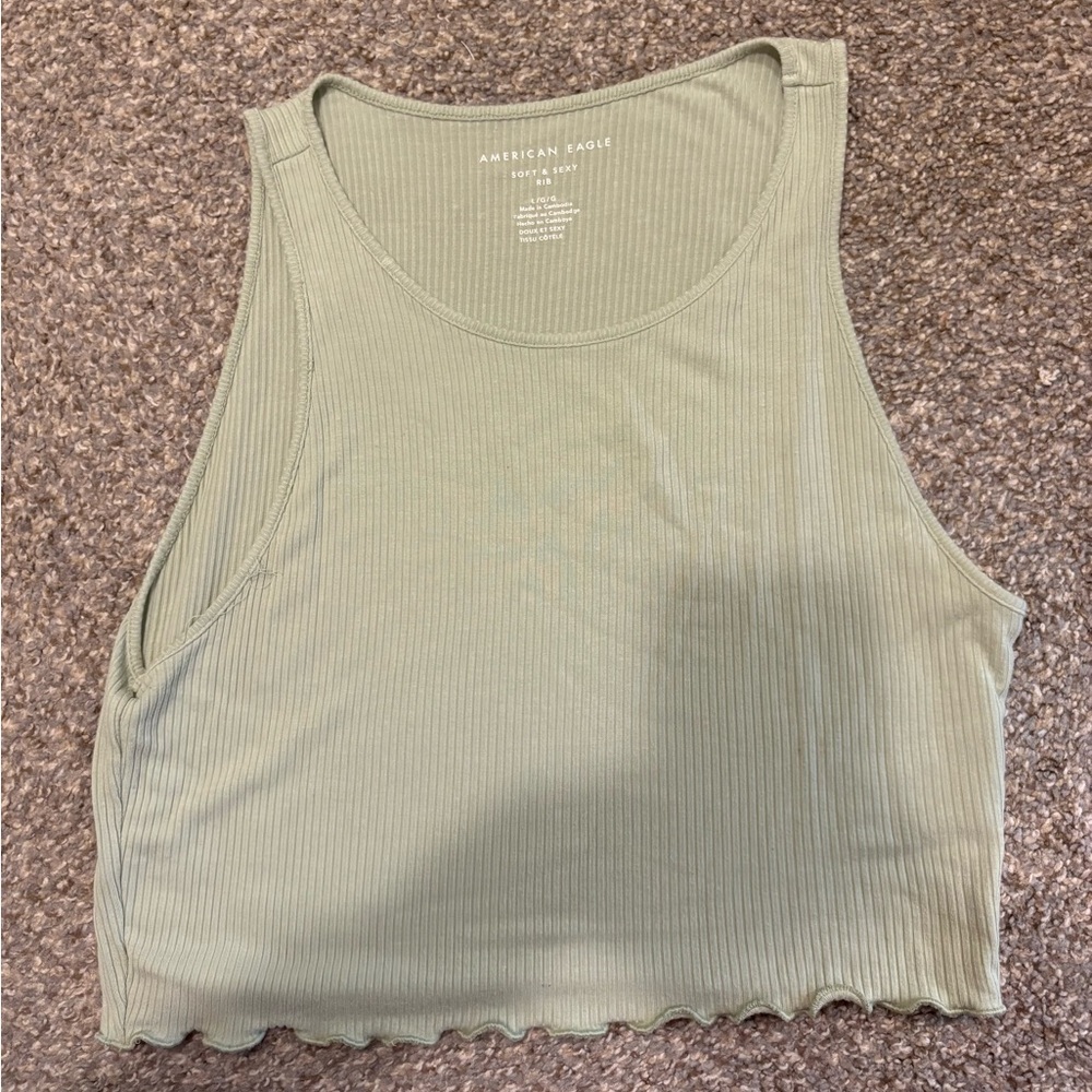 American Eagle Outfitters Cream Ribbed Crop Tank Top
